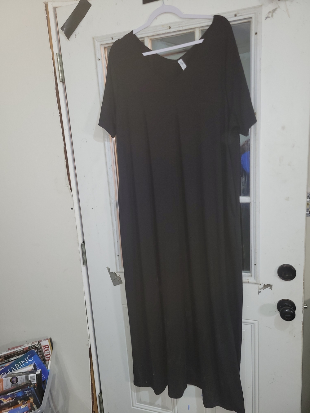 Zenana Outfitters Black Short-Sleeve Maxi Dress